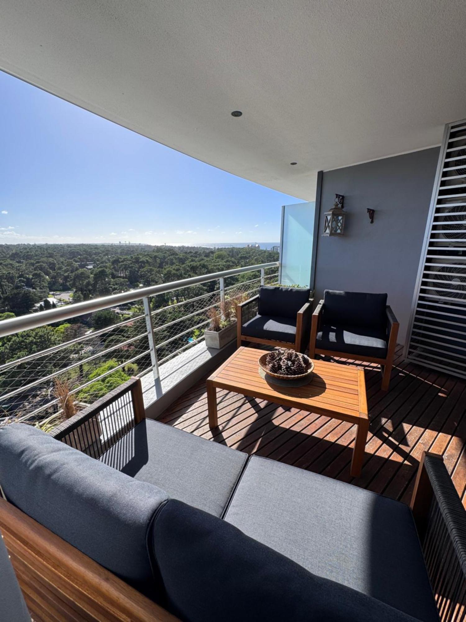 Apartamentos Torre Tressesenta Punta del Este Bagian luar foto