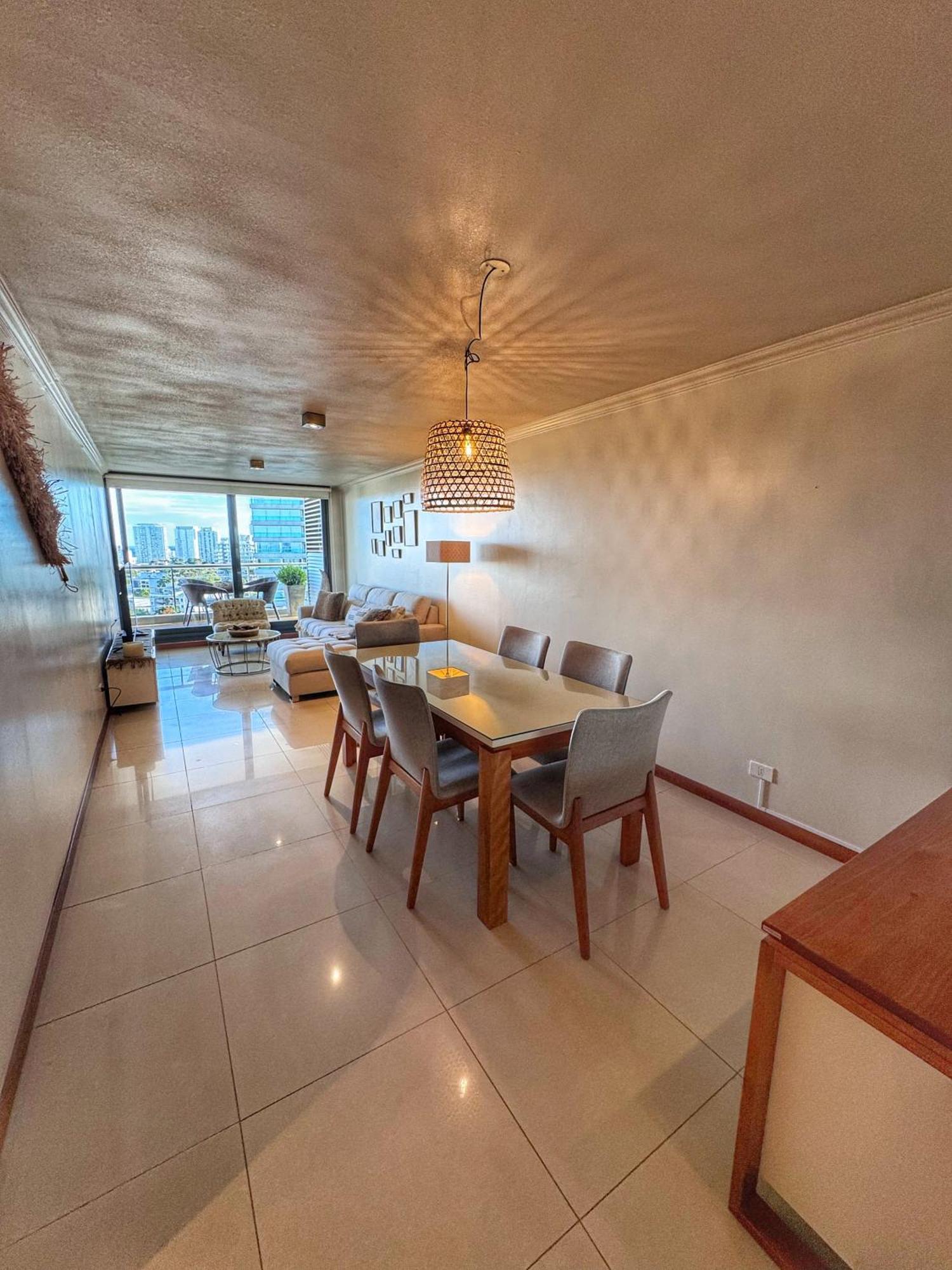 Apartamentos Torre Tressesenta Punta del Este Ruang foto