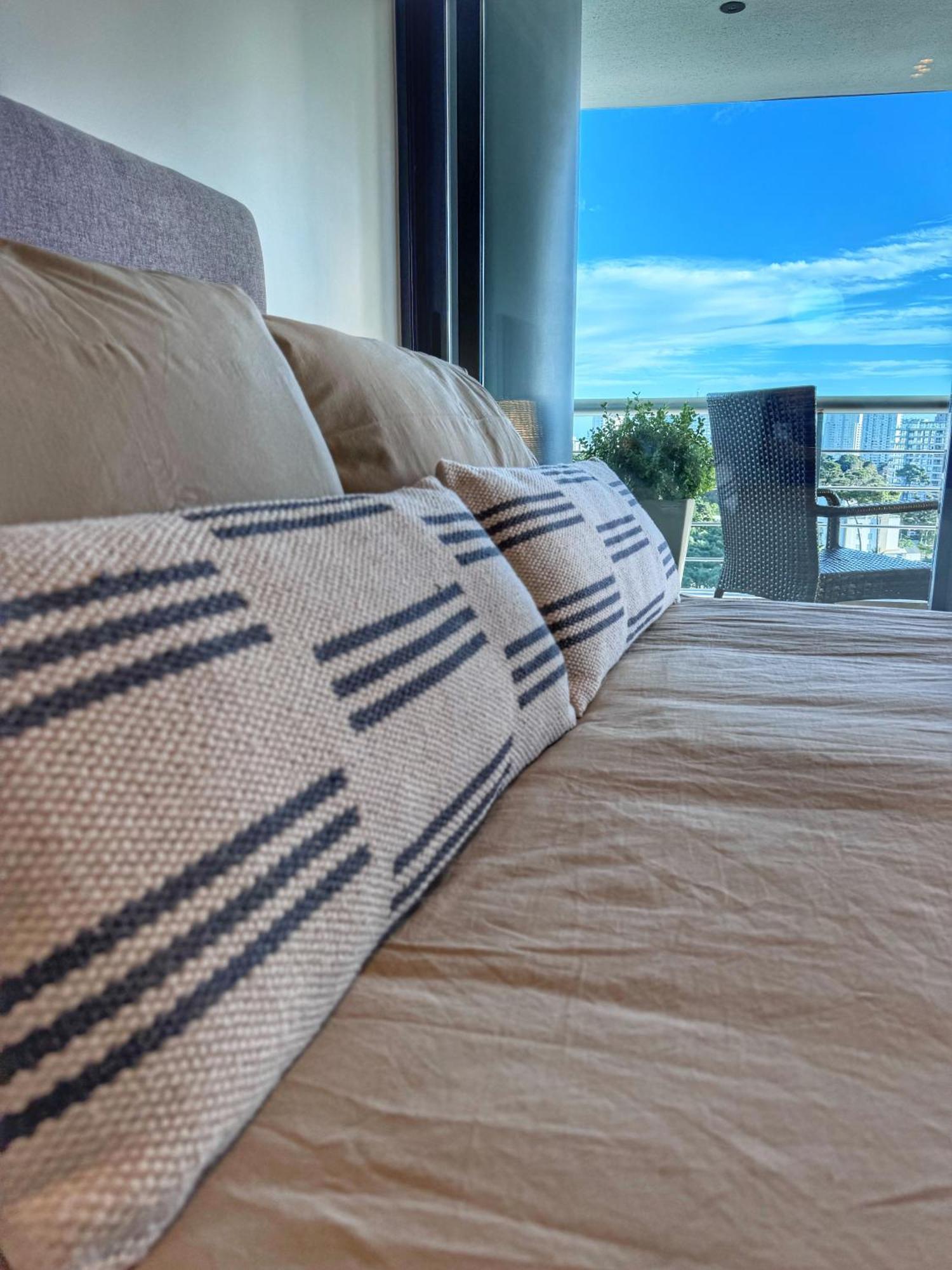 Apartamentos Torre Tressesenta Punta del Este Ruang foto