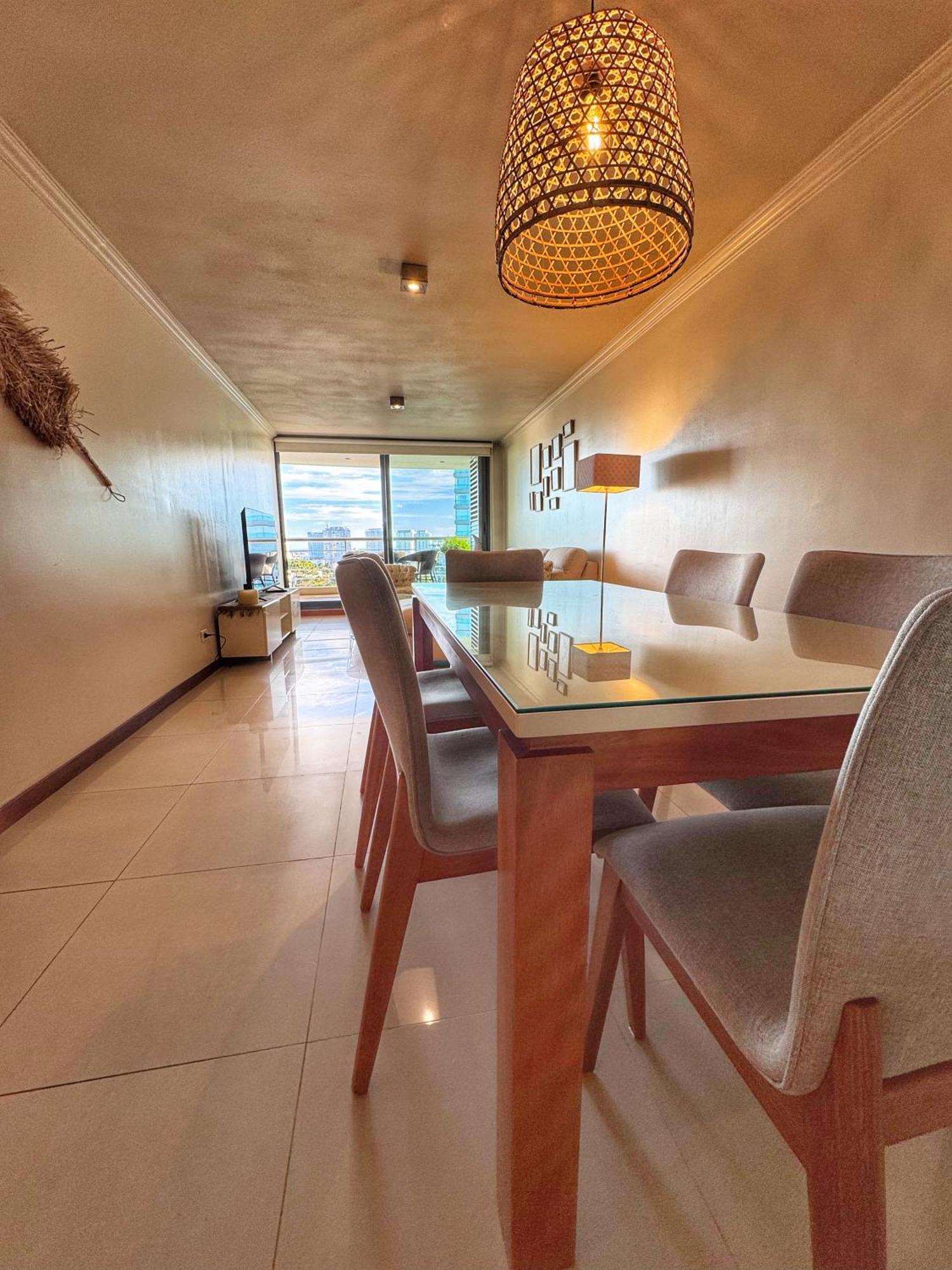 Apartamentos Torre Tressesenta Punta del Este Ruang foto