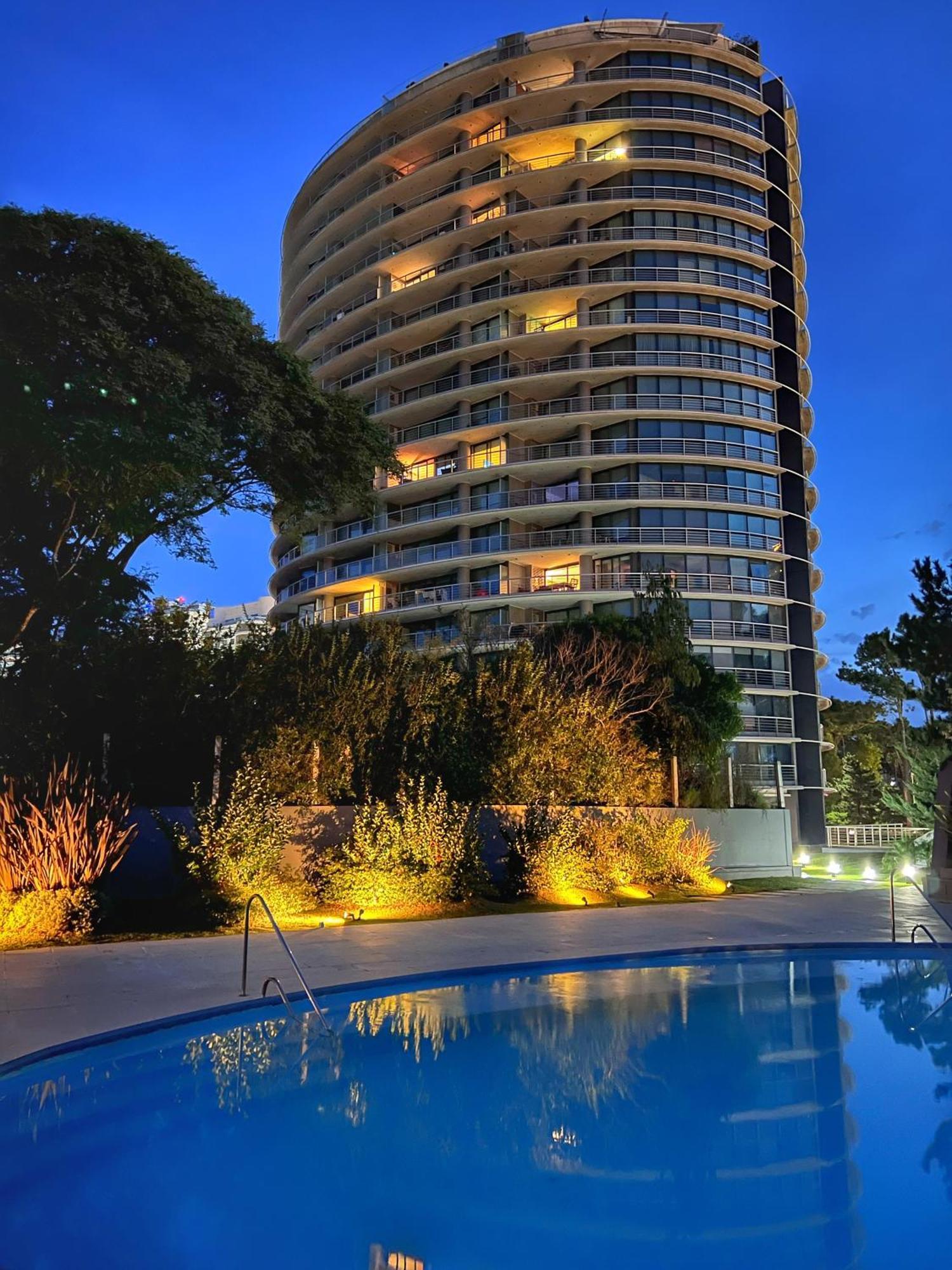 Apartamentos Torre Tressesenta Punta del Este Bagian luar foto
